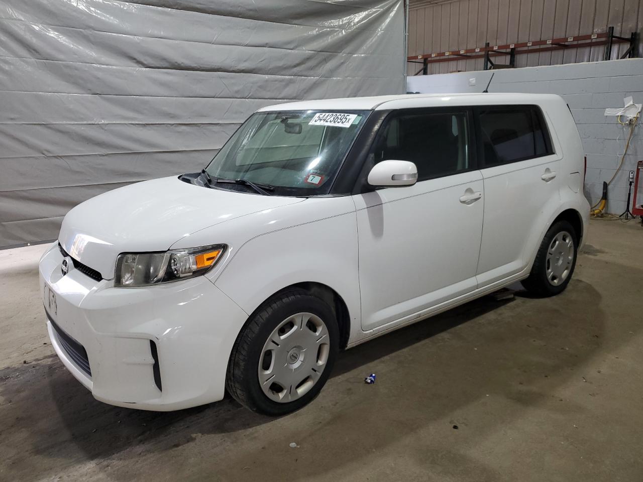 TOYOTA SCION XB 2012