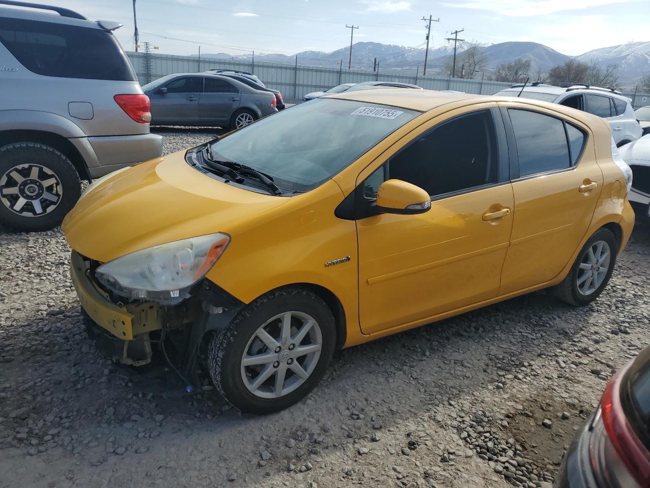 TOYOTA PRIUS C 2014