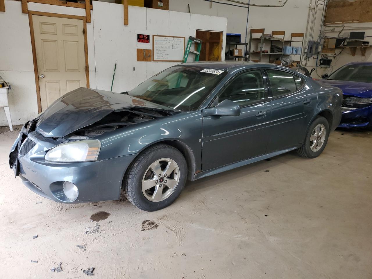 PONTIAC GRAND PRIX 2006