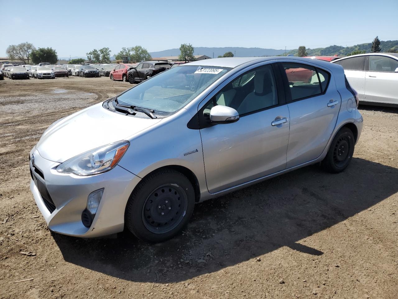 TOYOTA PRIUS C 2015