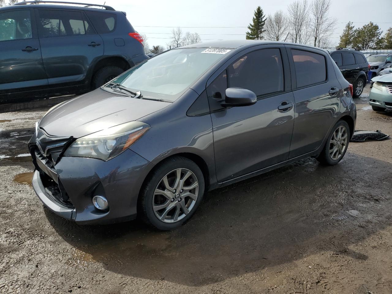 TOYOTA YARIS 2015