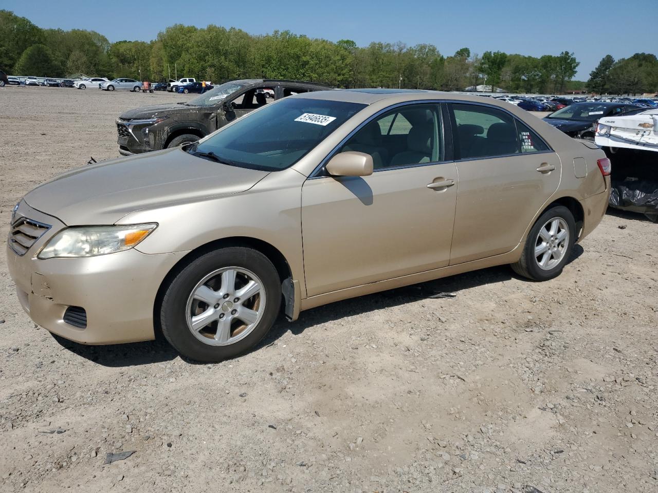 TOYOTA CAMRY BASE 2010