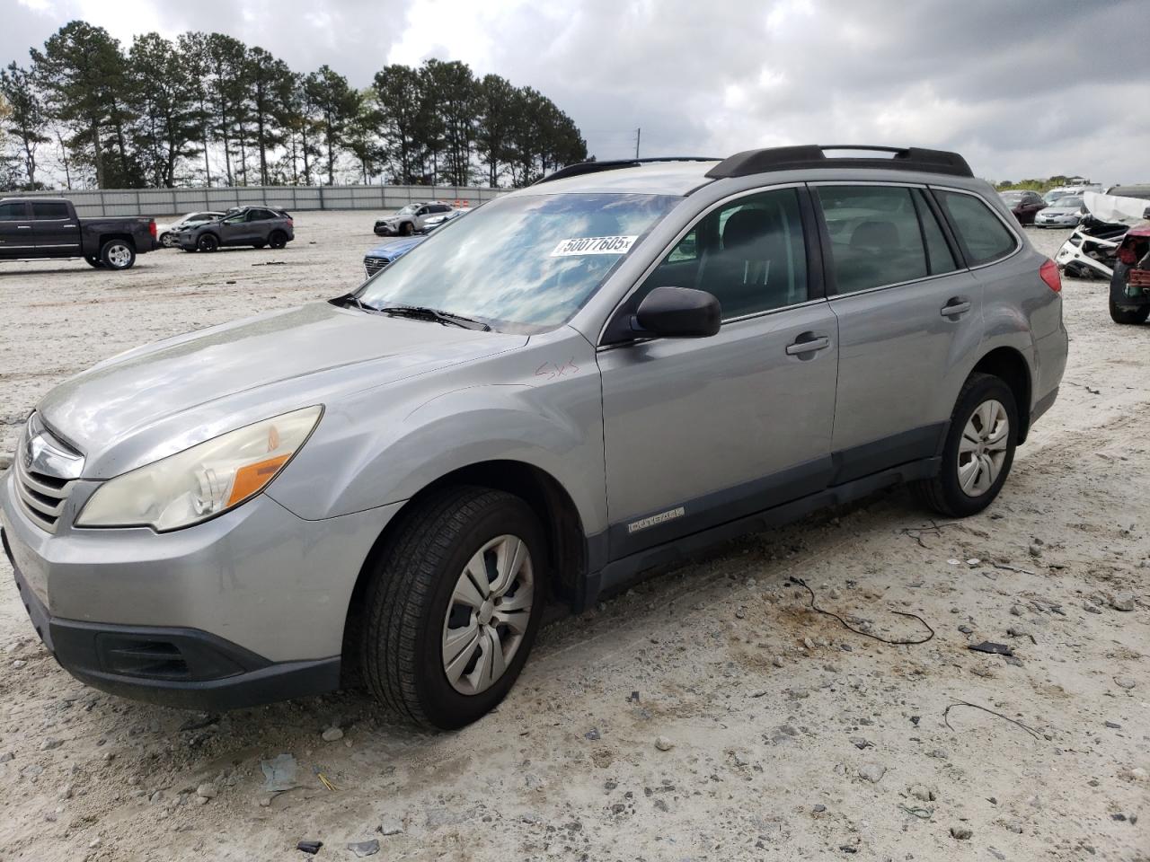SUBARU OUTBACK 2. 2011