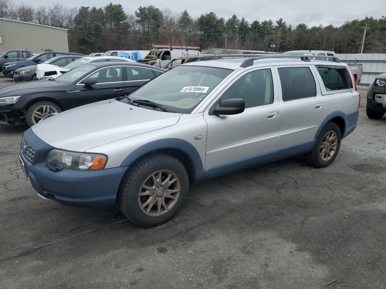 VOLVO XC70 2004