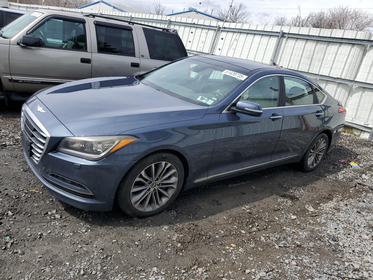 HYUNDAI GENESIS 3. 2015