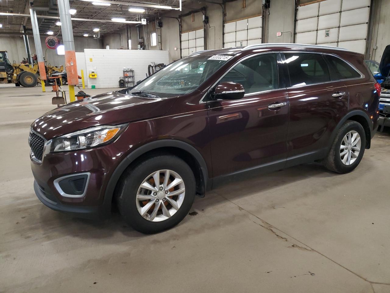 KIA SORENTO LX 2016