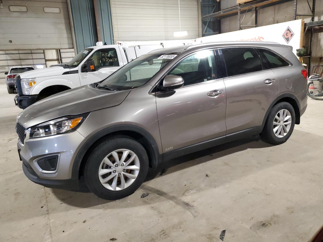 KIA SORENTO LX 2016