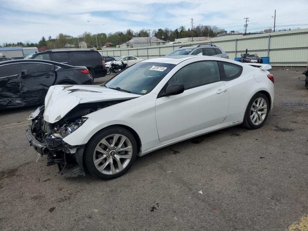 HYUNDAI GENESIS CO 2013