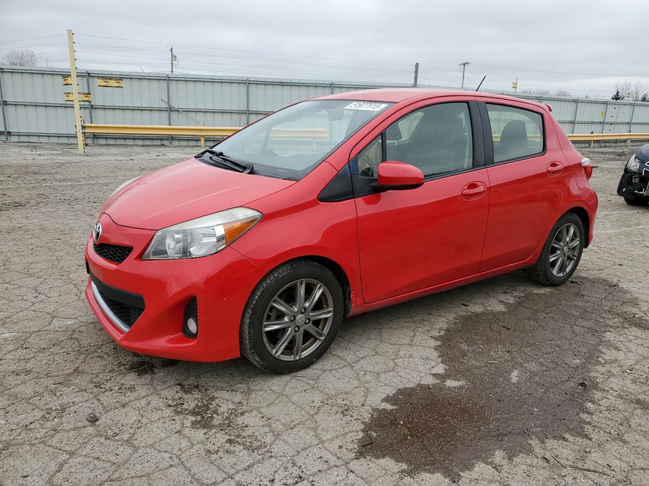 TOYOTA YARIS 2014