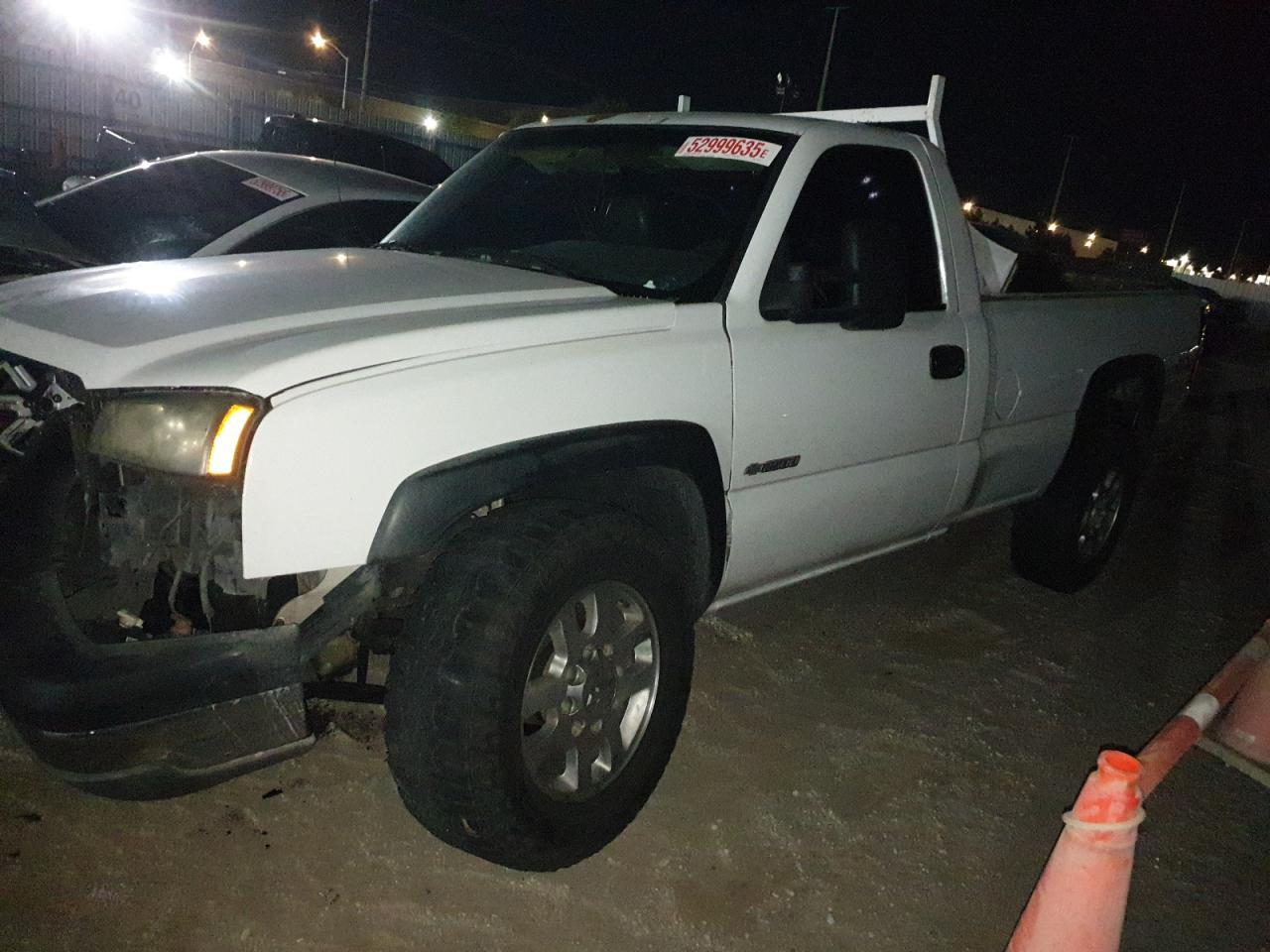 CHEVROLET SILVERADO 2003
