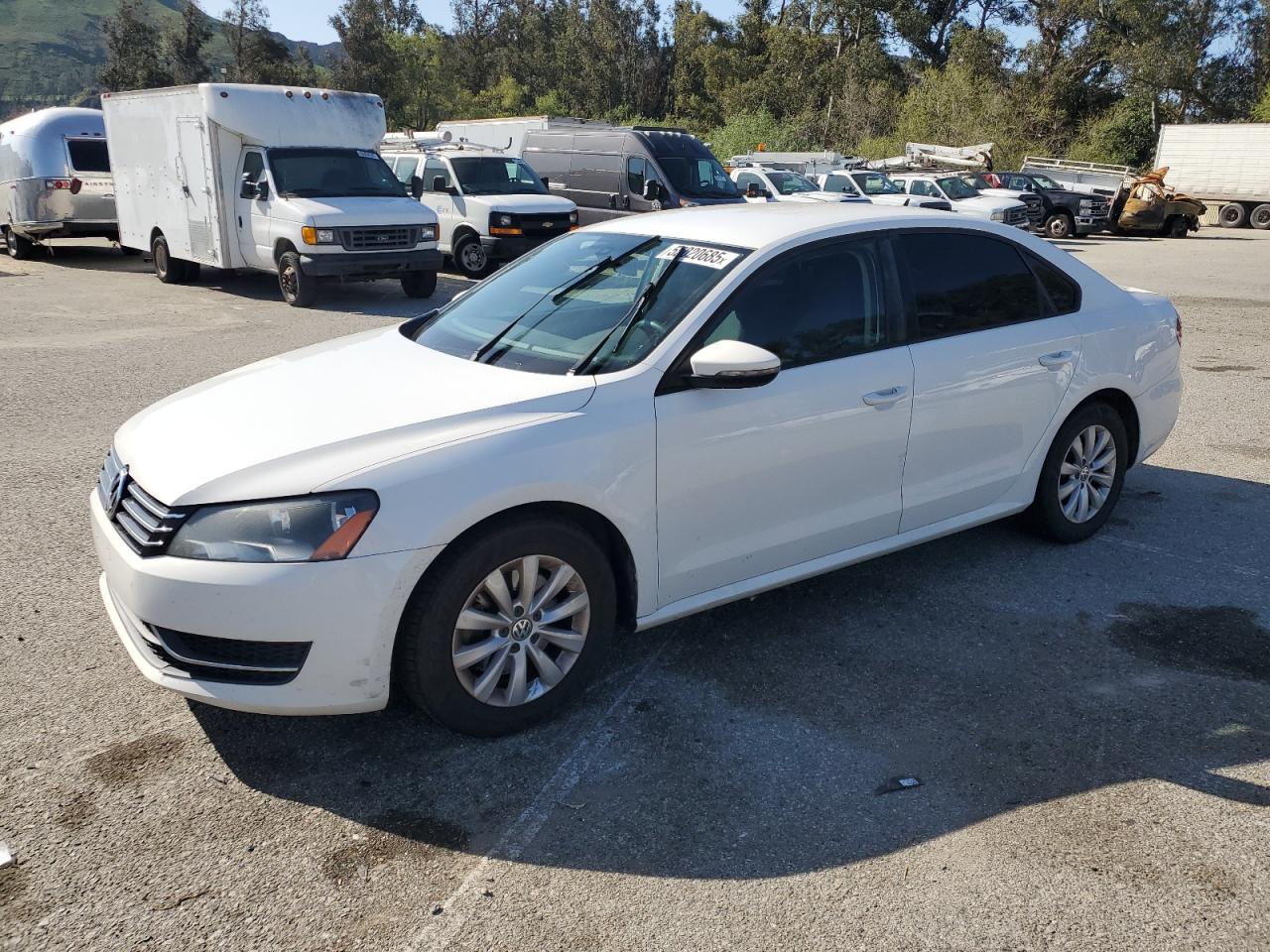 VOLKSWAGEN PASSAT S 2012