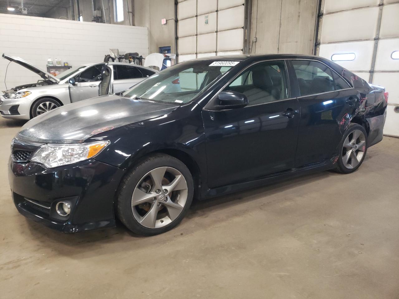 TOYOTA CAMRY L 2014