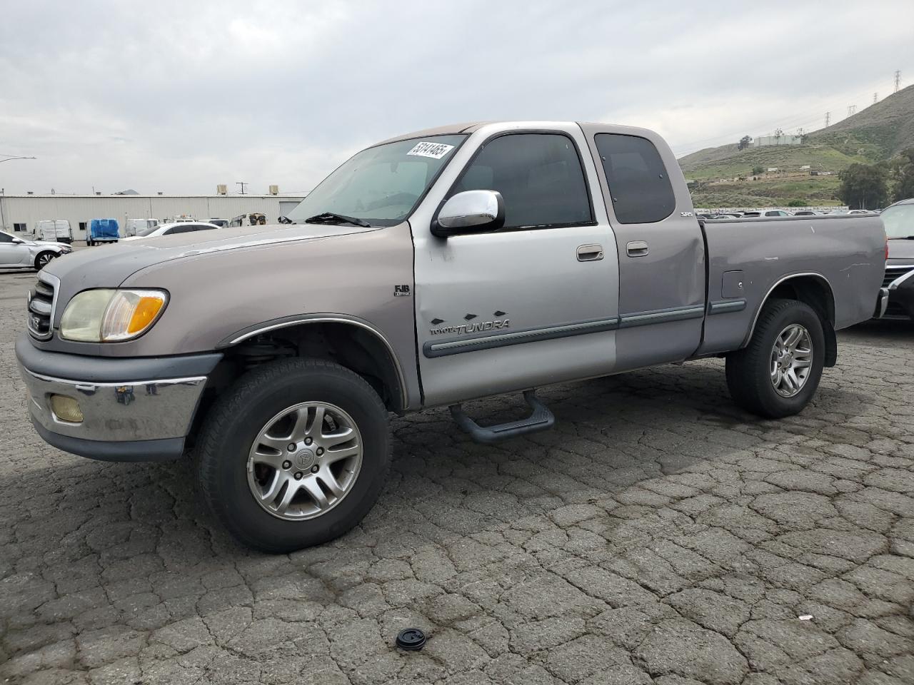 TOYOTA TUNDRA ACC 2001