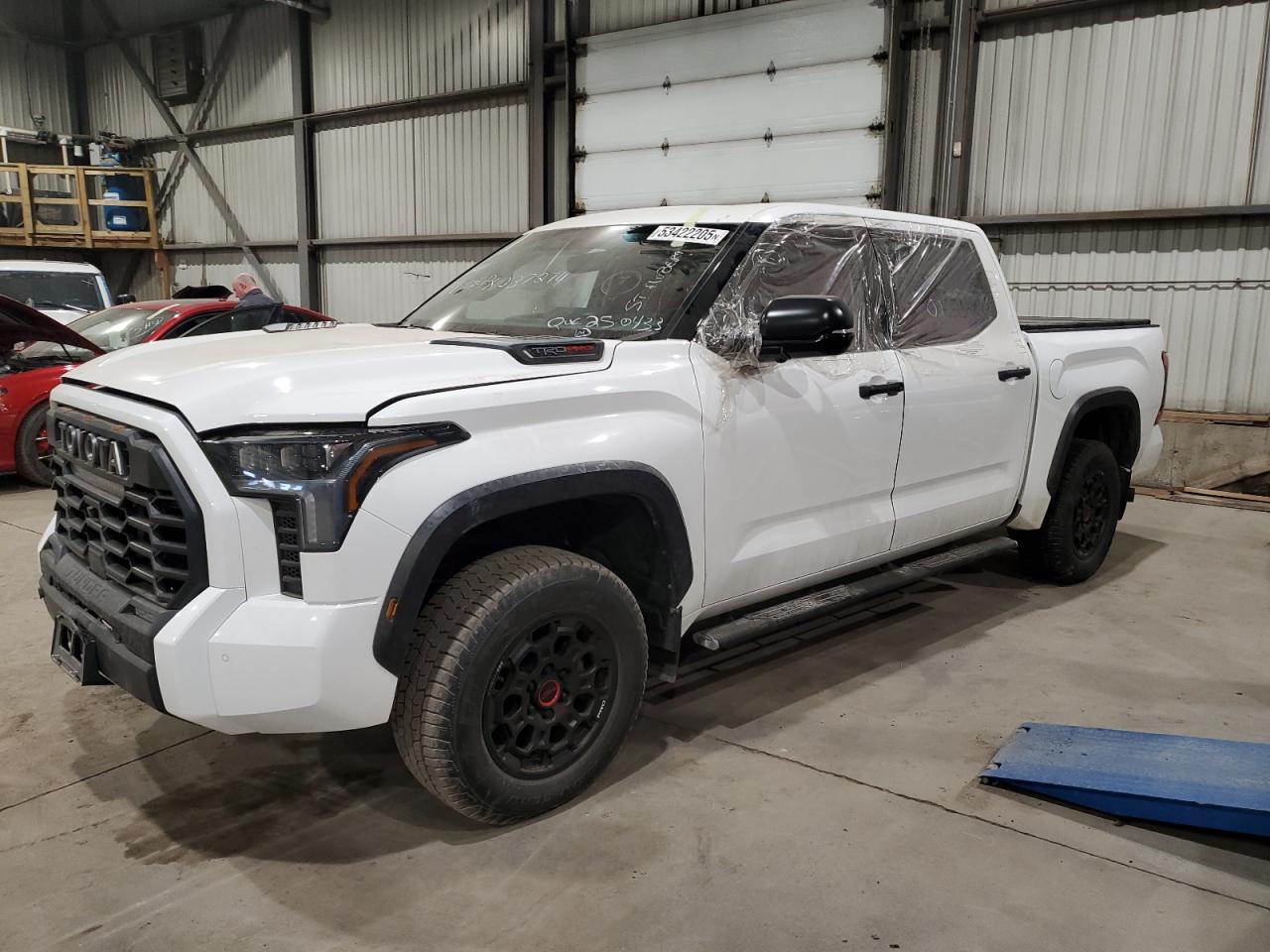 TOYOTA TUNDRA CRE 2023