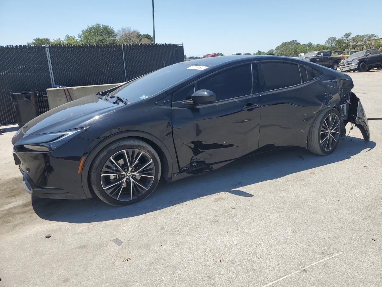 TOYOTA PRIUS LE 2024