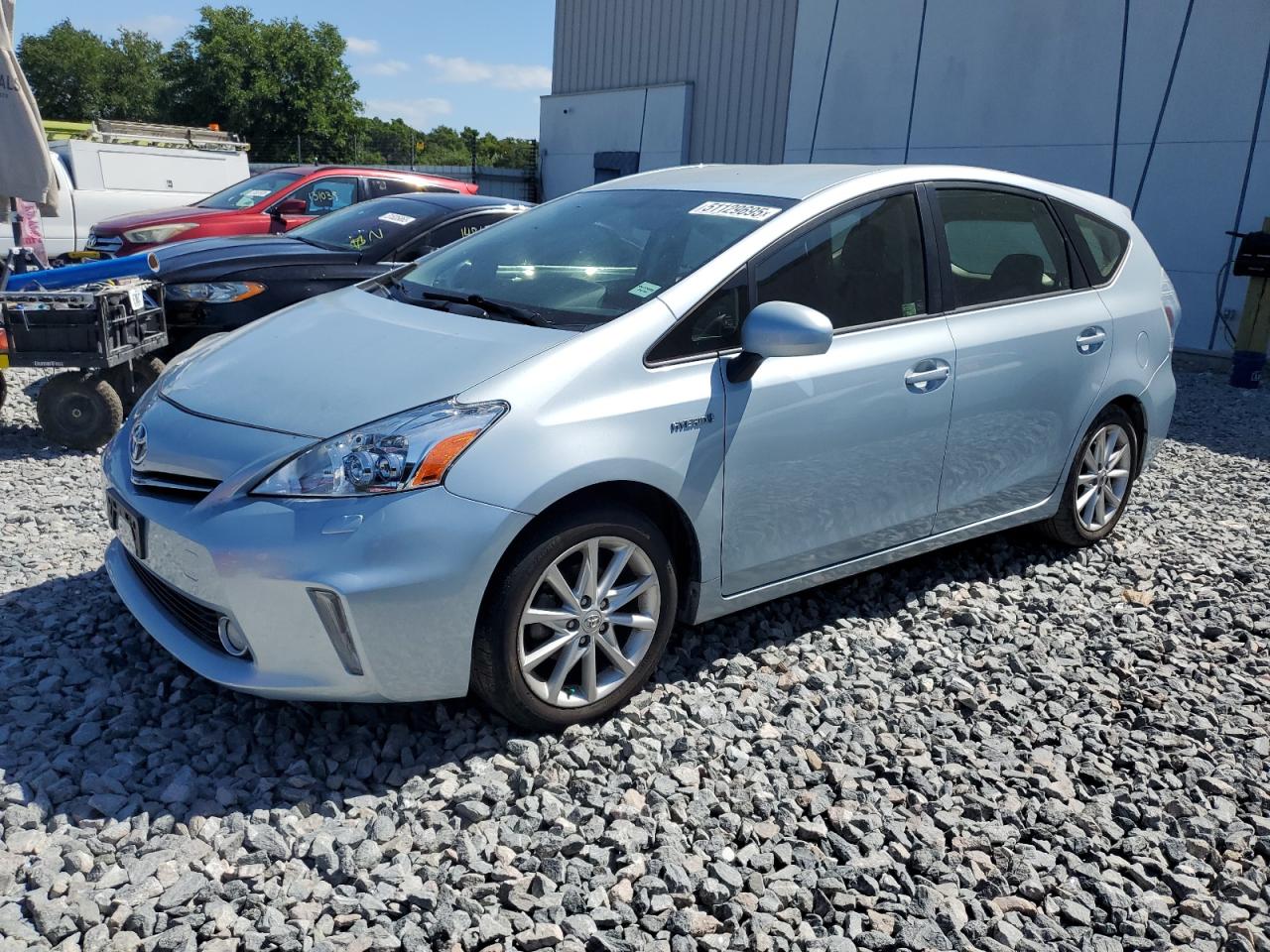 TOYOTA PRIUS V 2012
