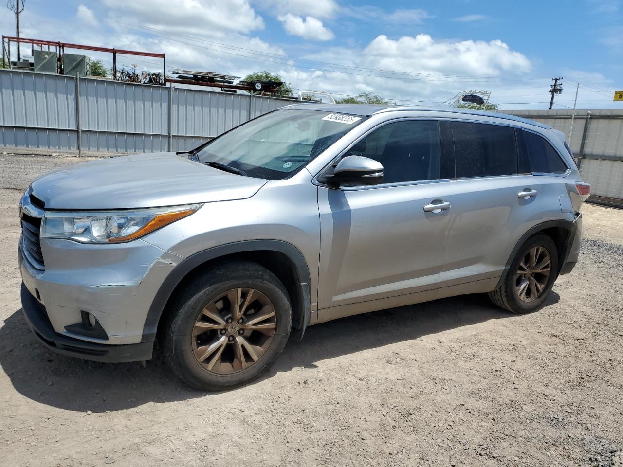 TOYOTA HIGHLANDER 2015