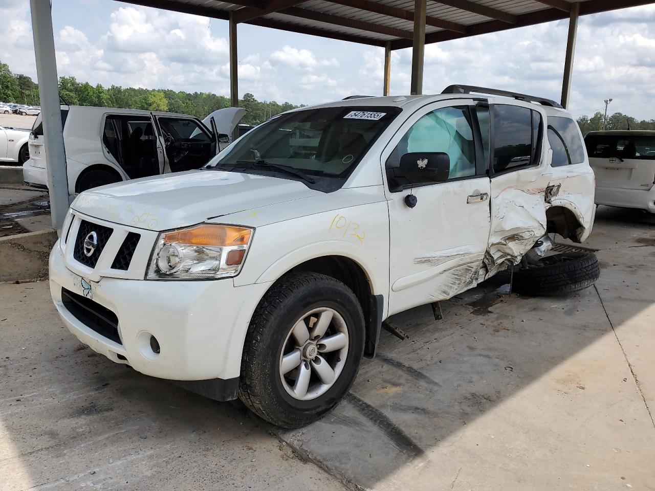 NISSAN ARMADA SV 2013