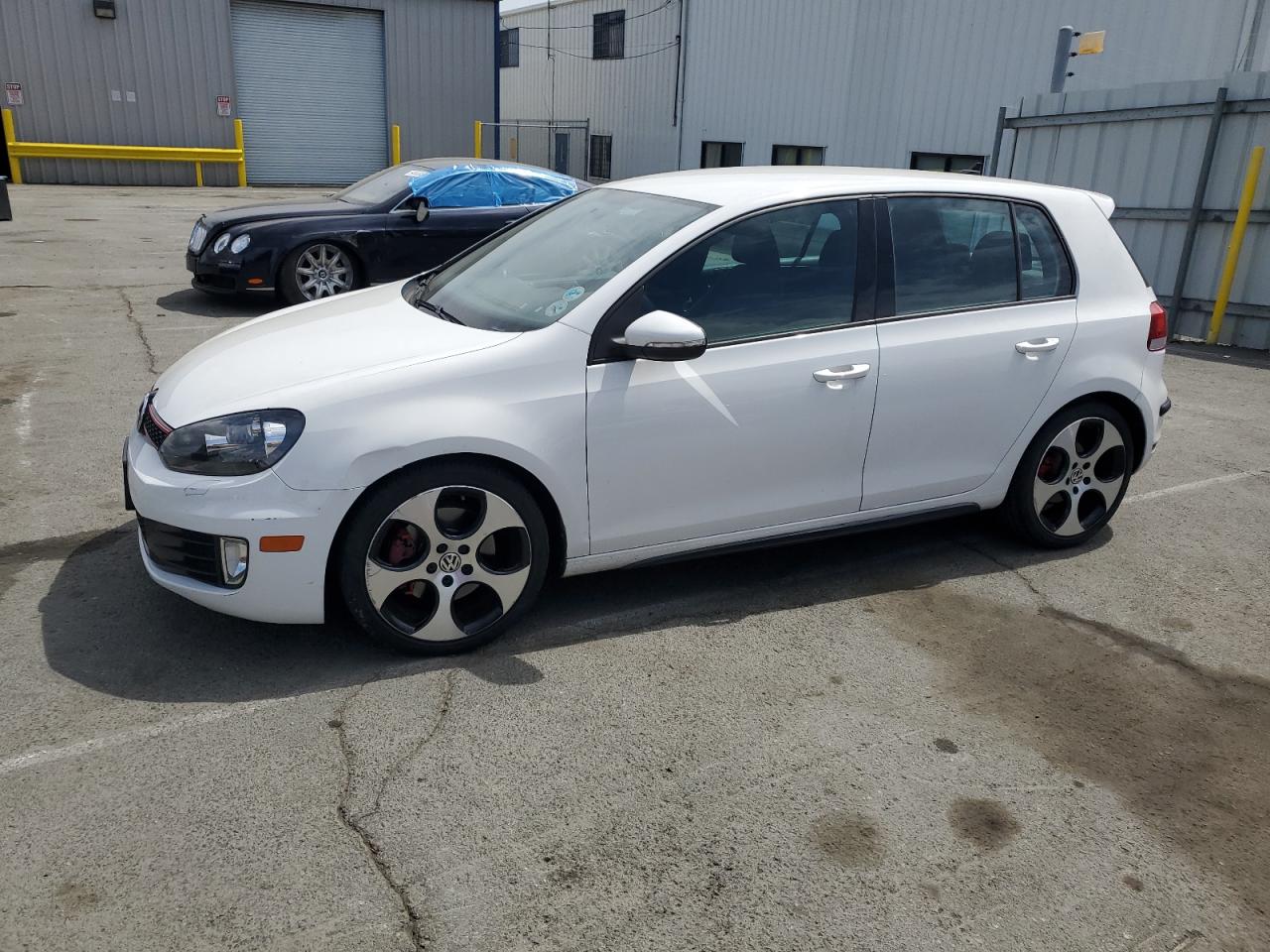 VOLKSWAGEN GTI 2012