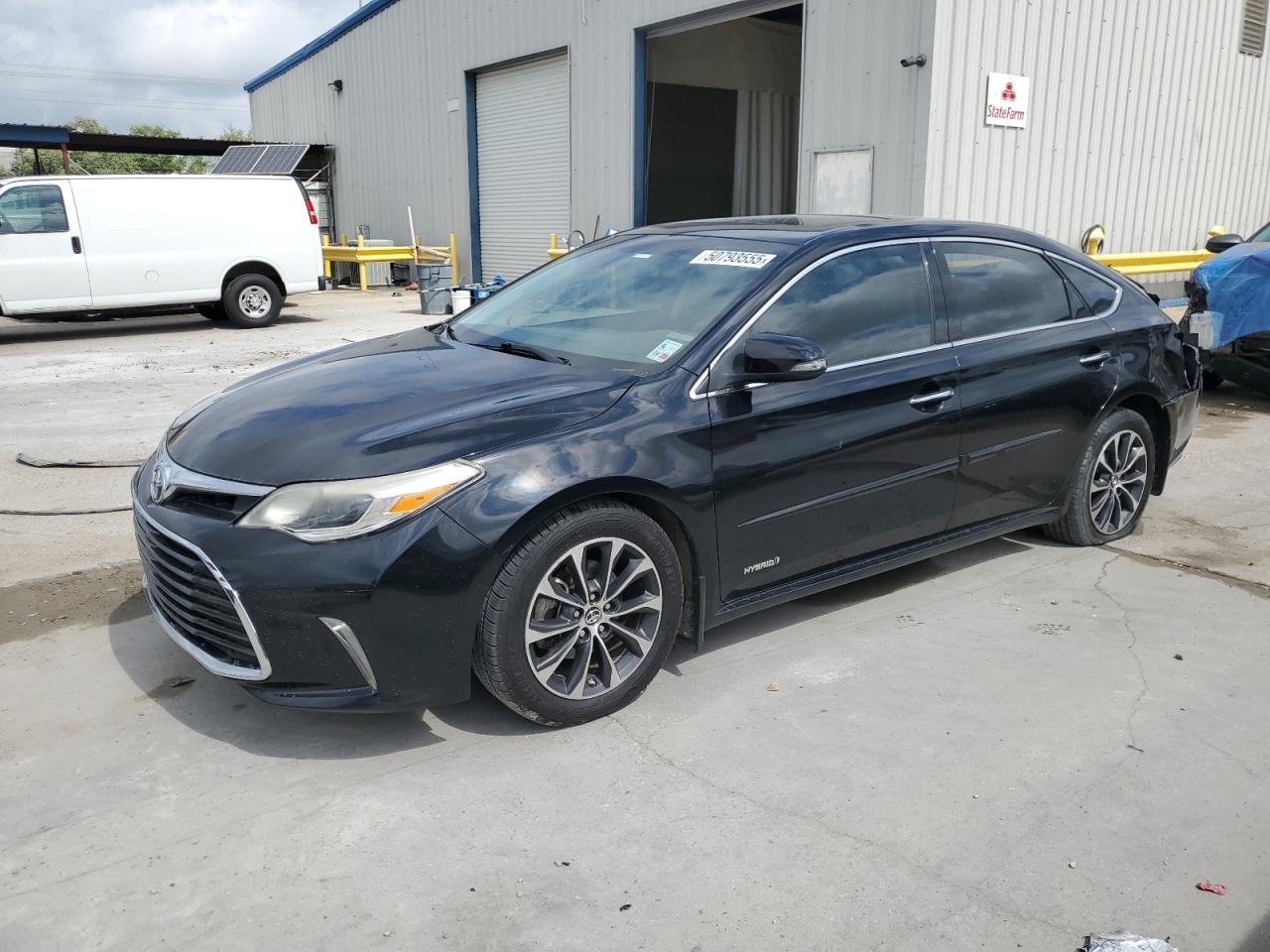 TOYOTA AVALON HYB 2016