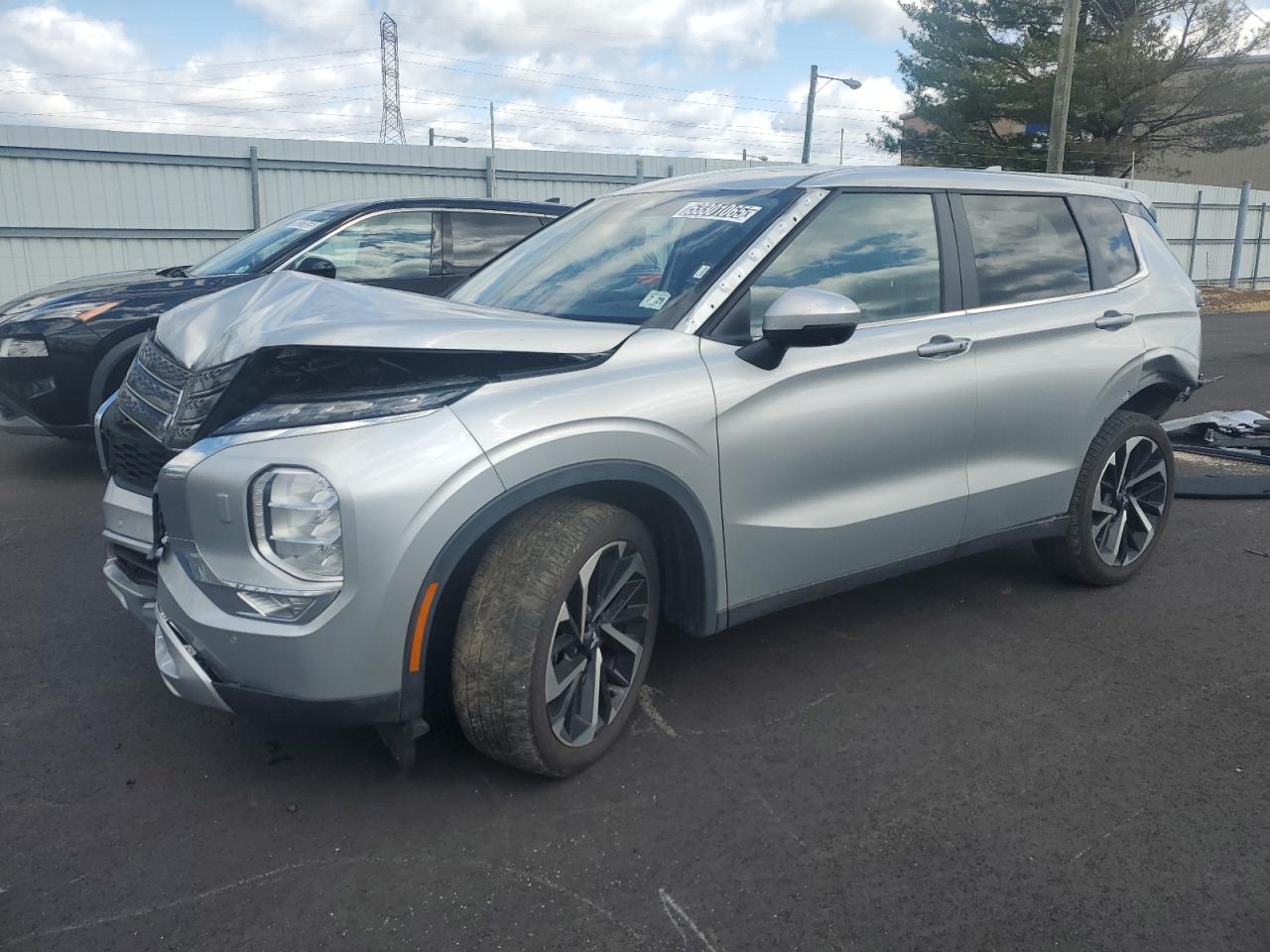 MITSUBISHI OUTLANDER 2024