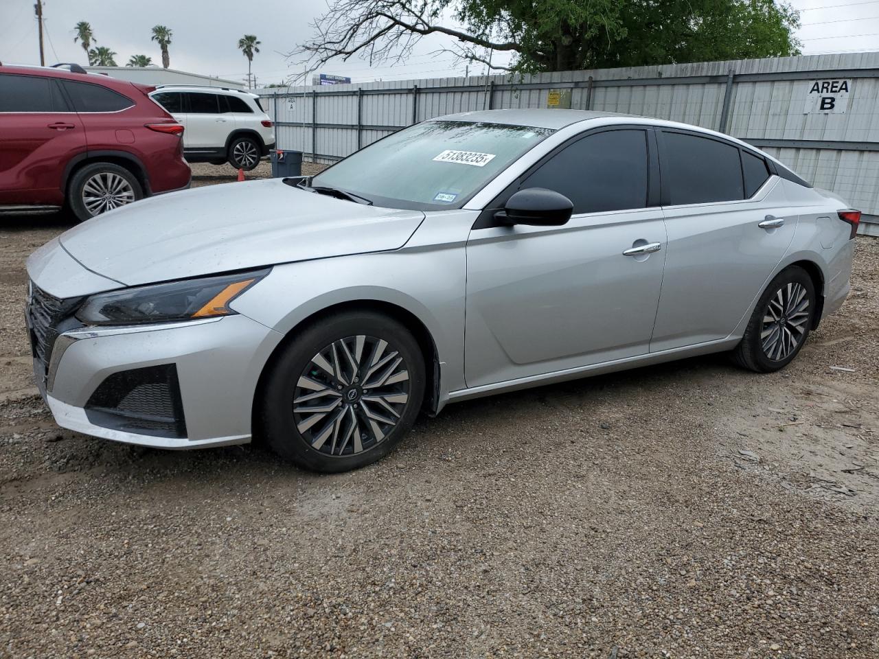 NISSAN ALTIMA SV 2024