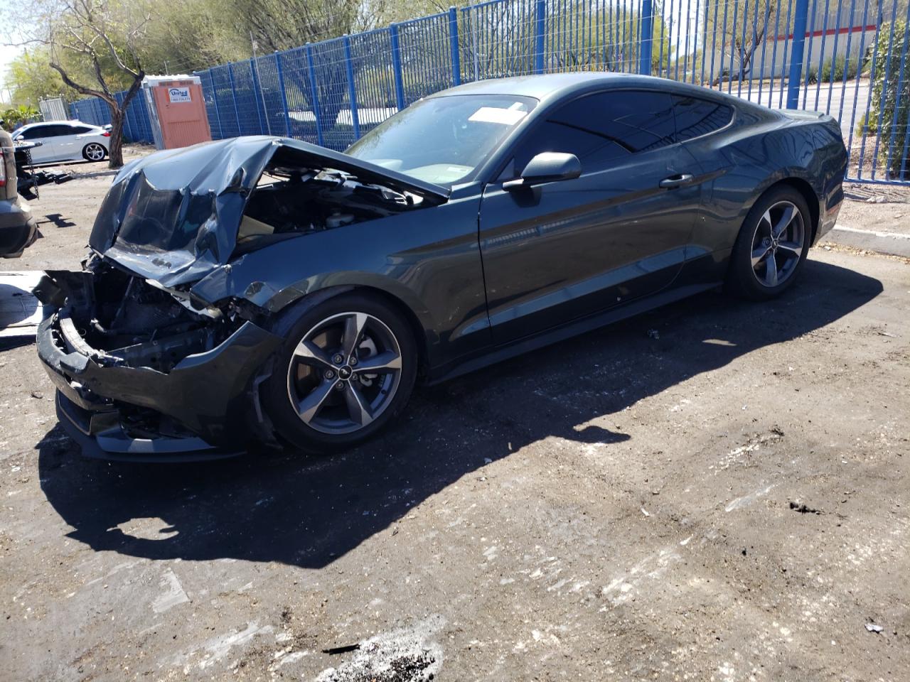 FORD MUSTANG 2015