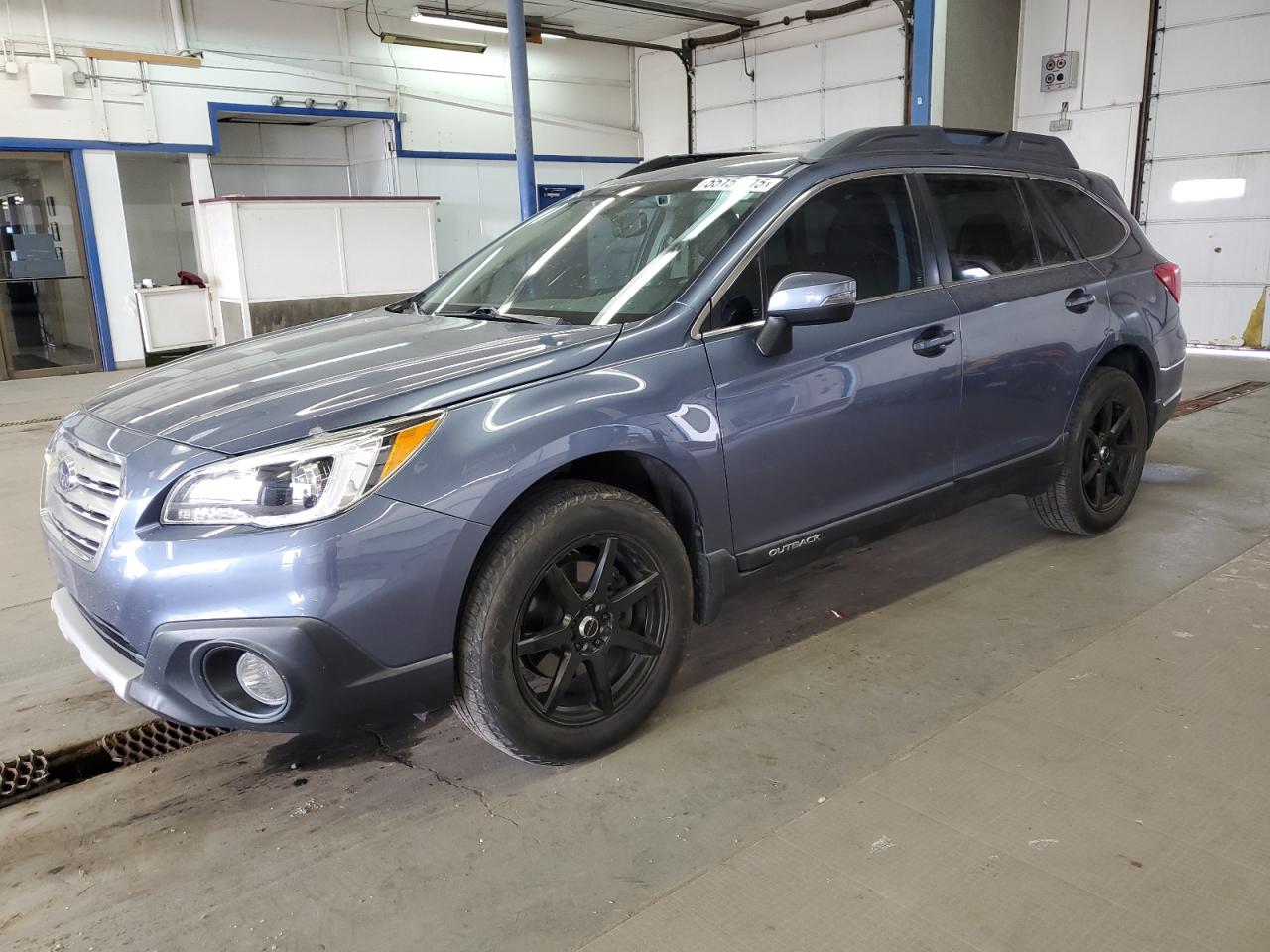SUBARU OUTBACK 2. 2016