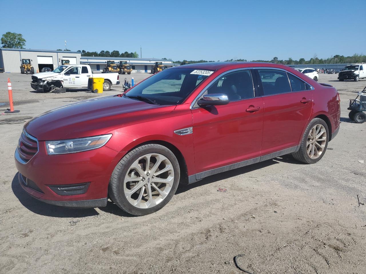 FORD TAURUS LIM 2018