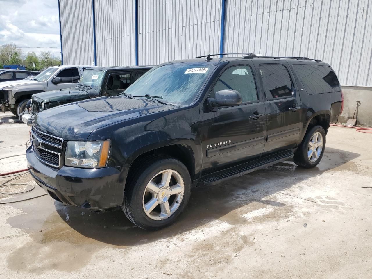 CHEVROLET SUBURBAN K 2014