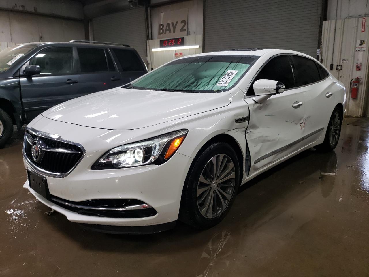 BUICK LACROSSE E 2017