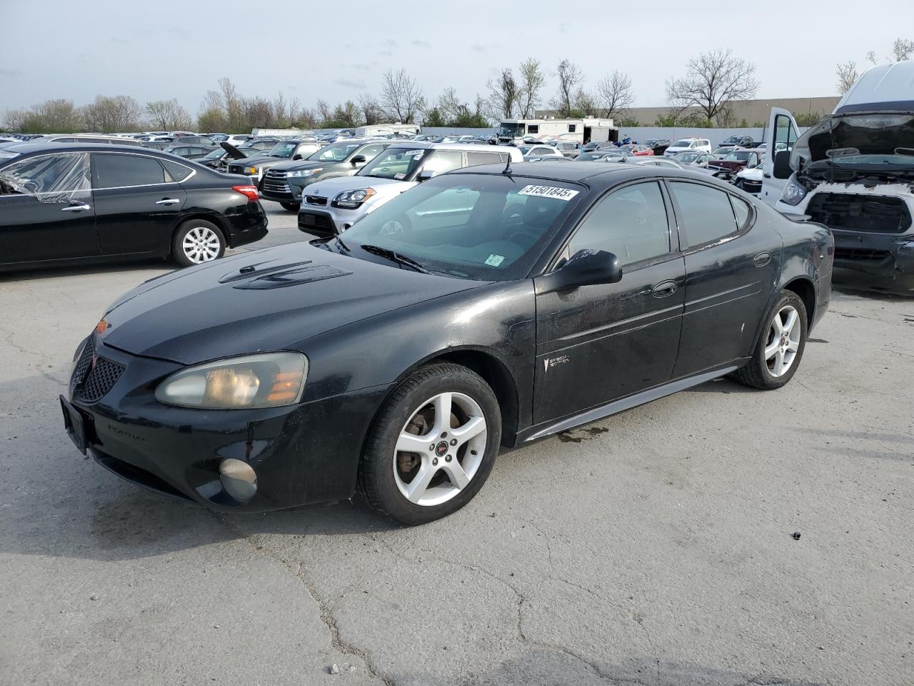 PONTIAC GRAND PRIX 2004
