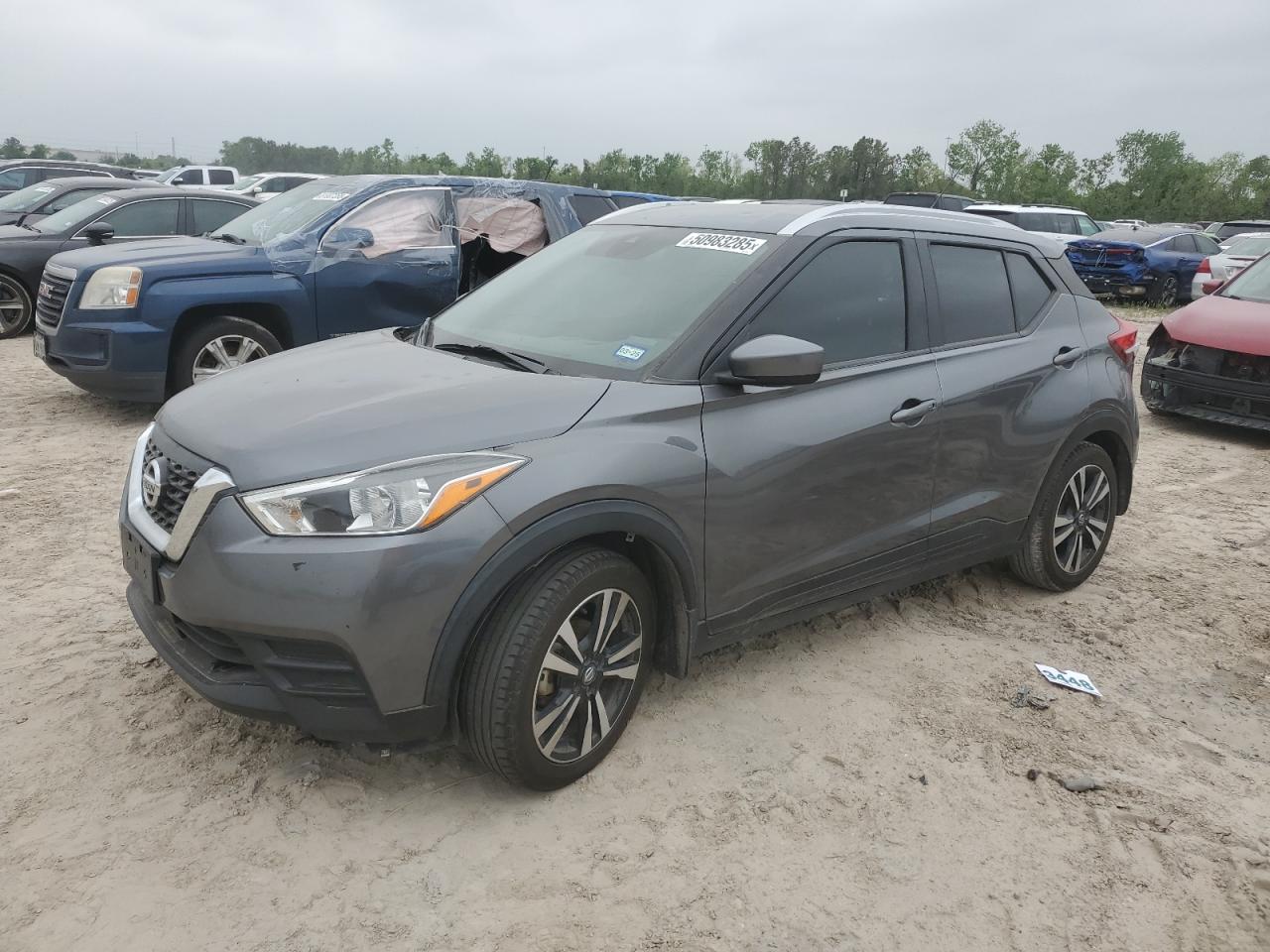 NISSAN KICKS SV 2020
