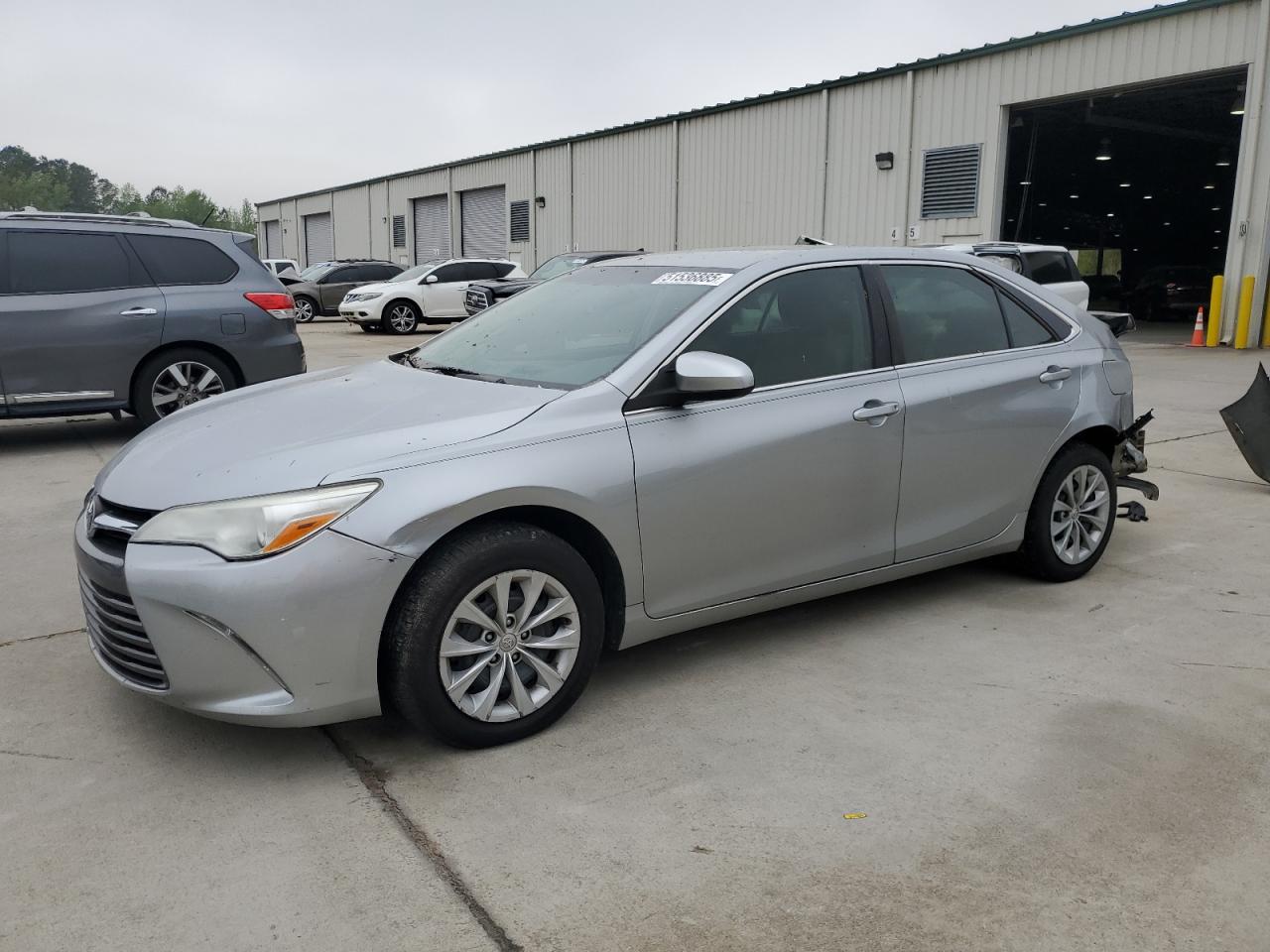 TOYOTA CAMRY LE 2015