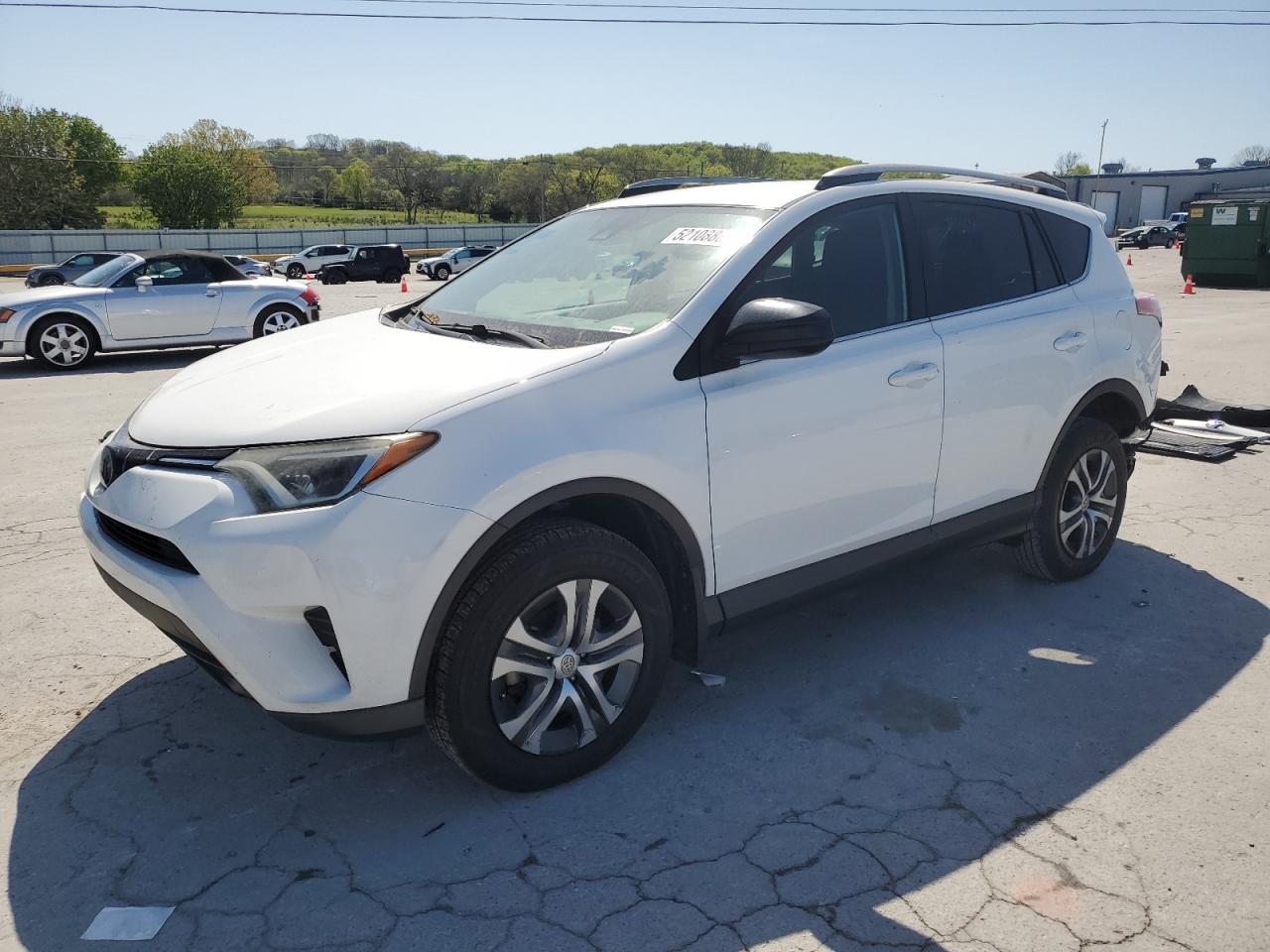 TOYOTA RAV4 LE 2018