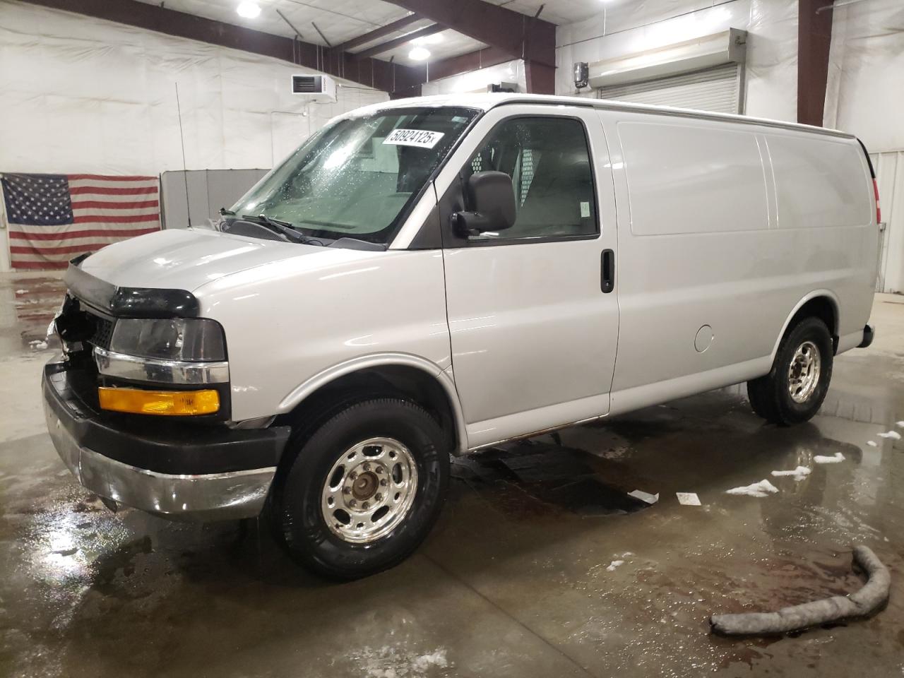 CHEVROLET EXPRESS G2 2015
