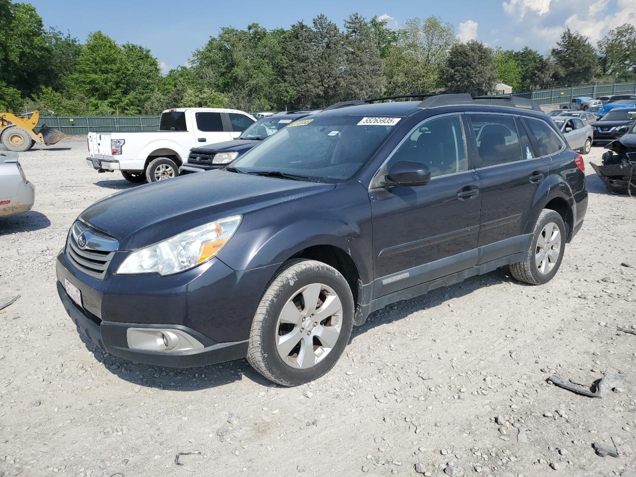 SUBARU OUTBACK 2. 2012