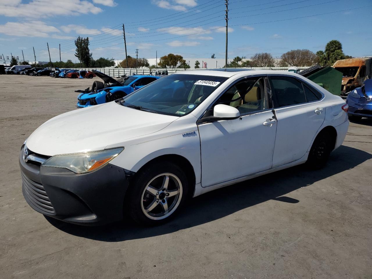 TOYOTA CAMRY HYBR 2016