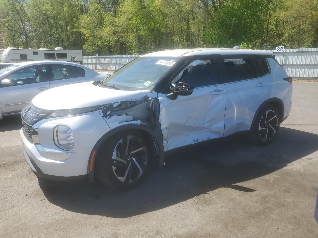 MITSUBISHI OUTLANDER 2022