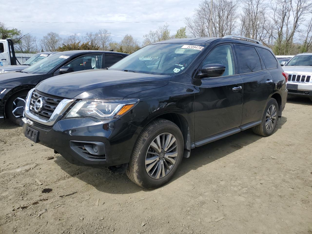 NISSAN PATHFINDER 2020
