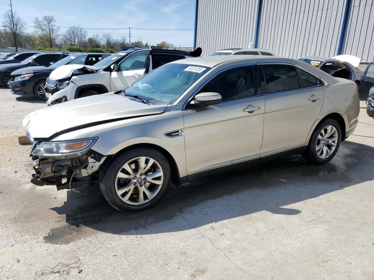 FORD TAURUS 2010