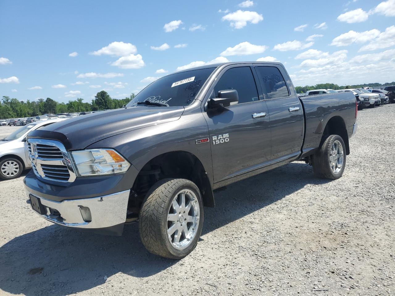 RAM 1500 SLT 2015