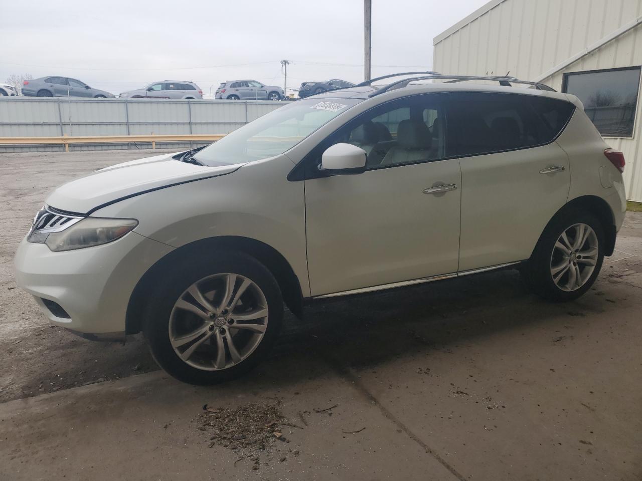 NISSAN MURANO S 2011
