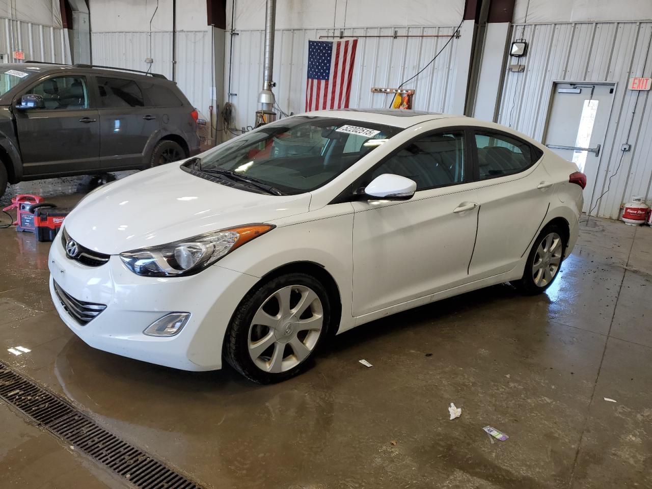 HYUNDAI ELANTRA GL 2013