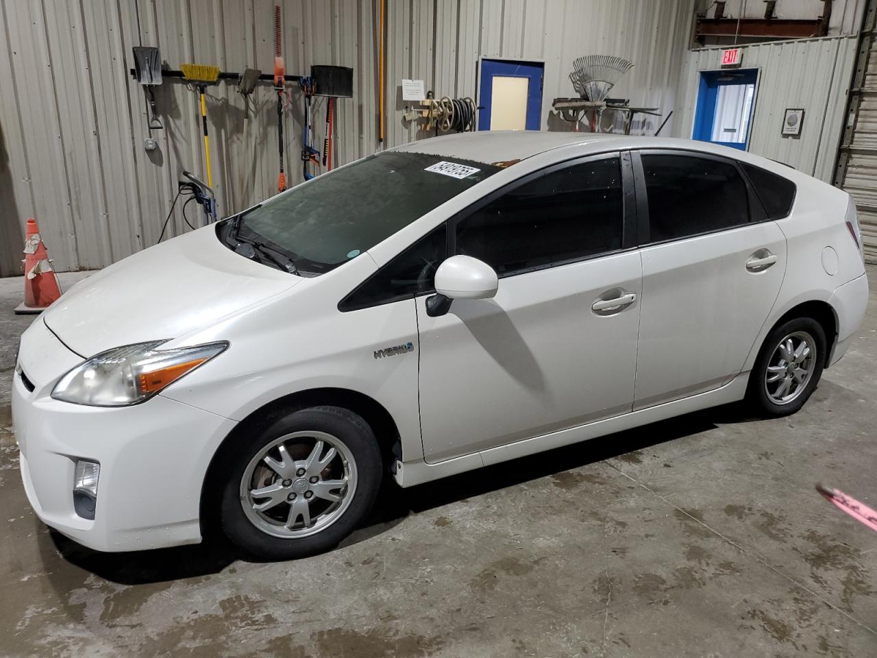 TOYOTA PRIUS 2010