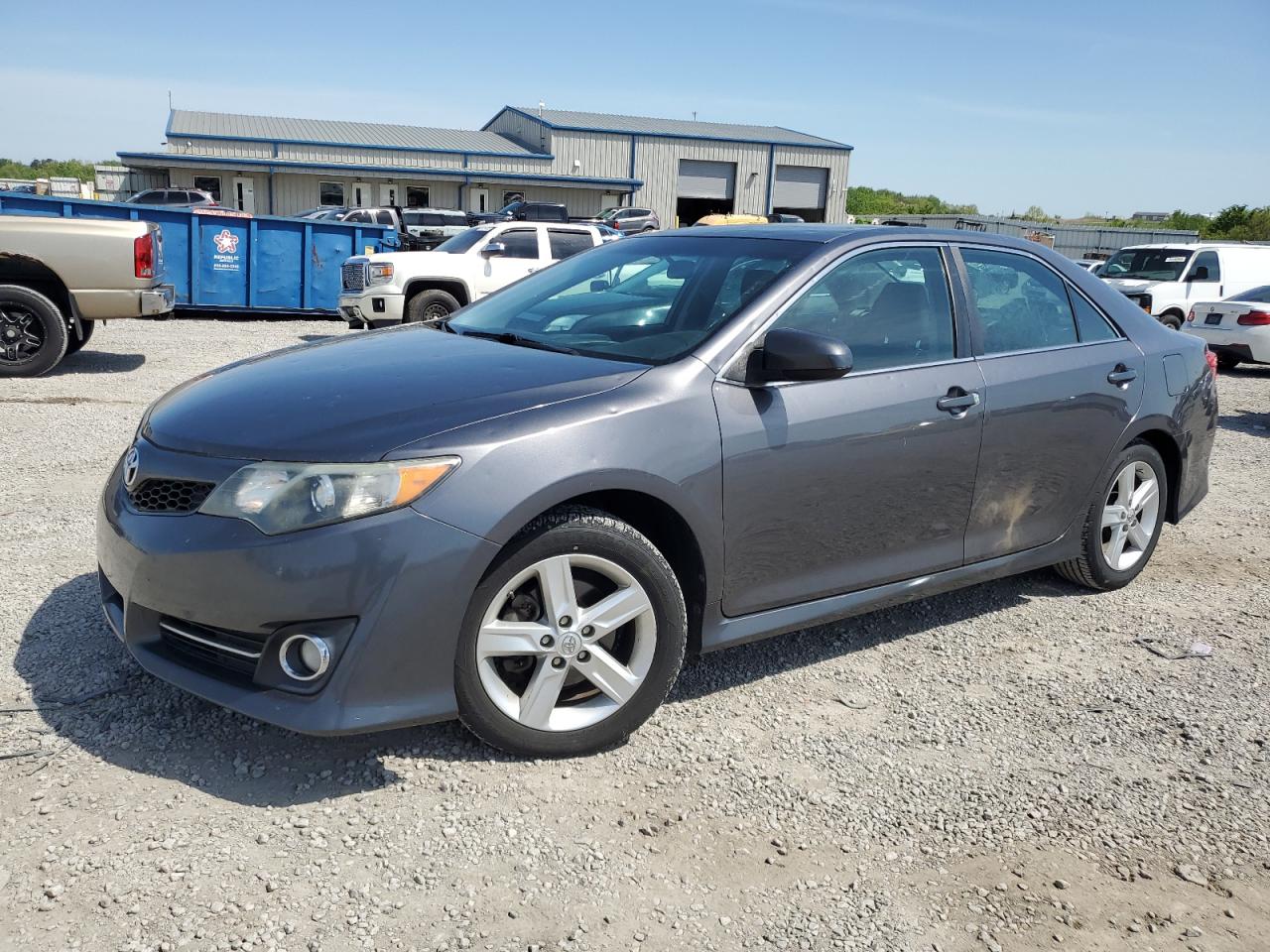 TOYOTA CAMRY L 2014