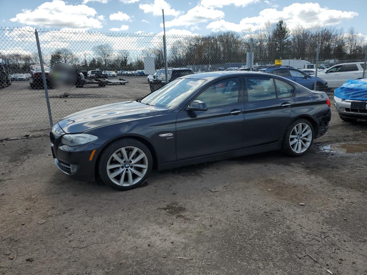 BMW 535 XI 2011