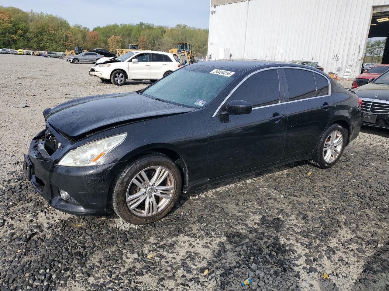INFINITI Q40 2015