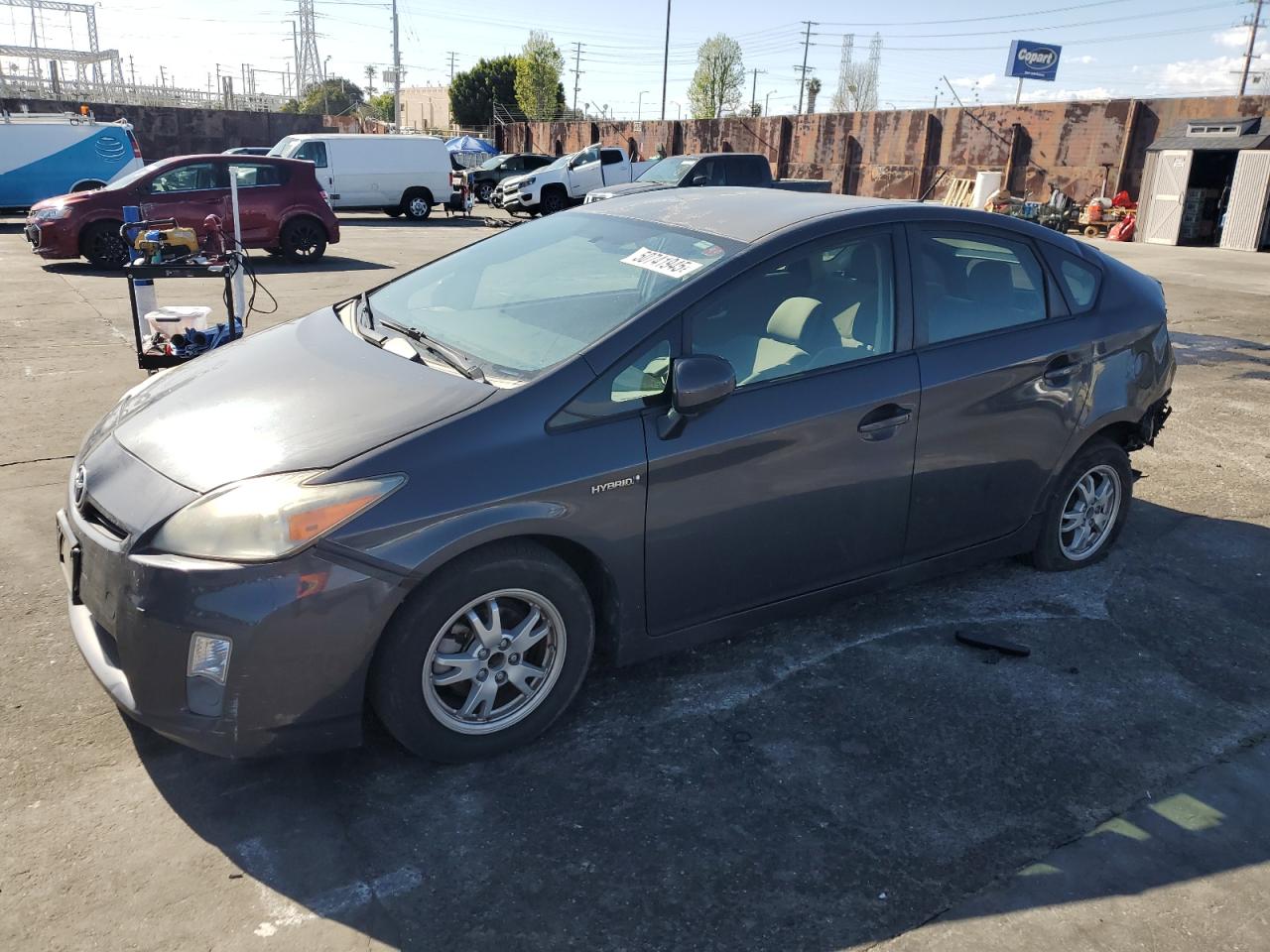 TOYOTA PRIUS 2011