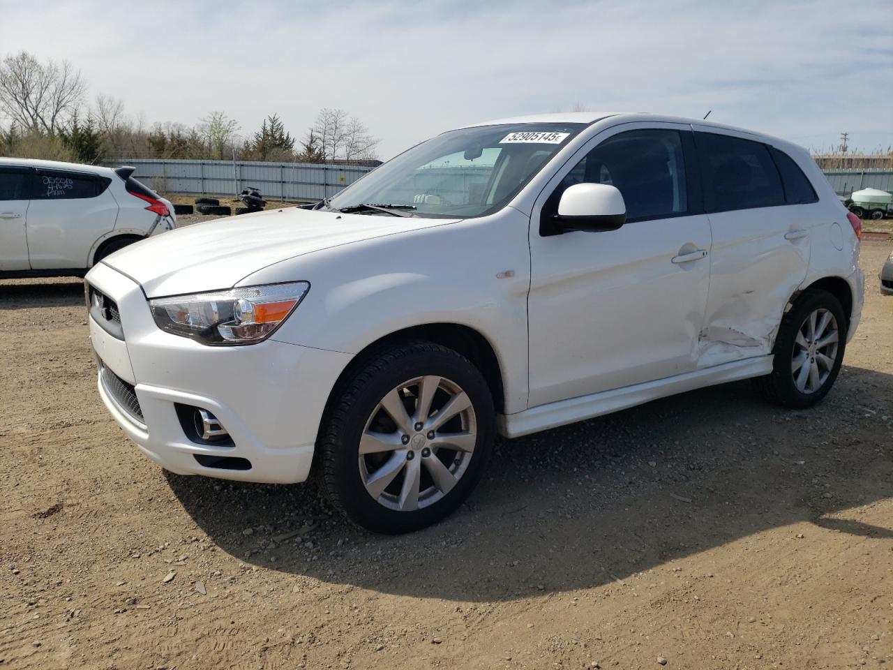 MITSUBISHI OUTLANDER 2012